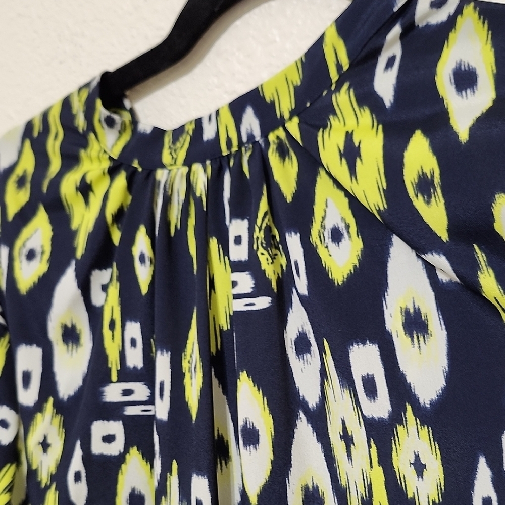 Aqua Yellow and Blue Mini Dress with Graphic Relaxed Style - Picture 10 of 10